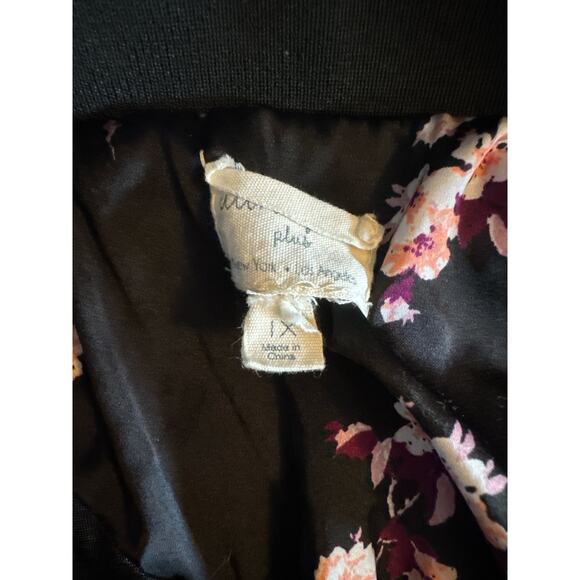 Ultra Flirt Satin Bomber Jacket Floral Black Pink Satin Zip Front Plus 1X - Picture 8 of 8